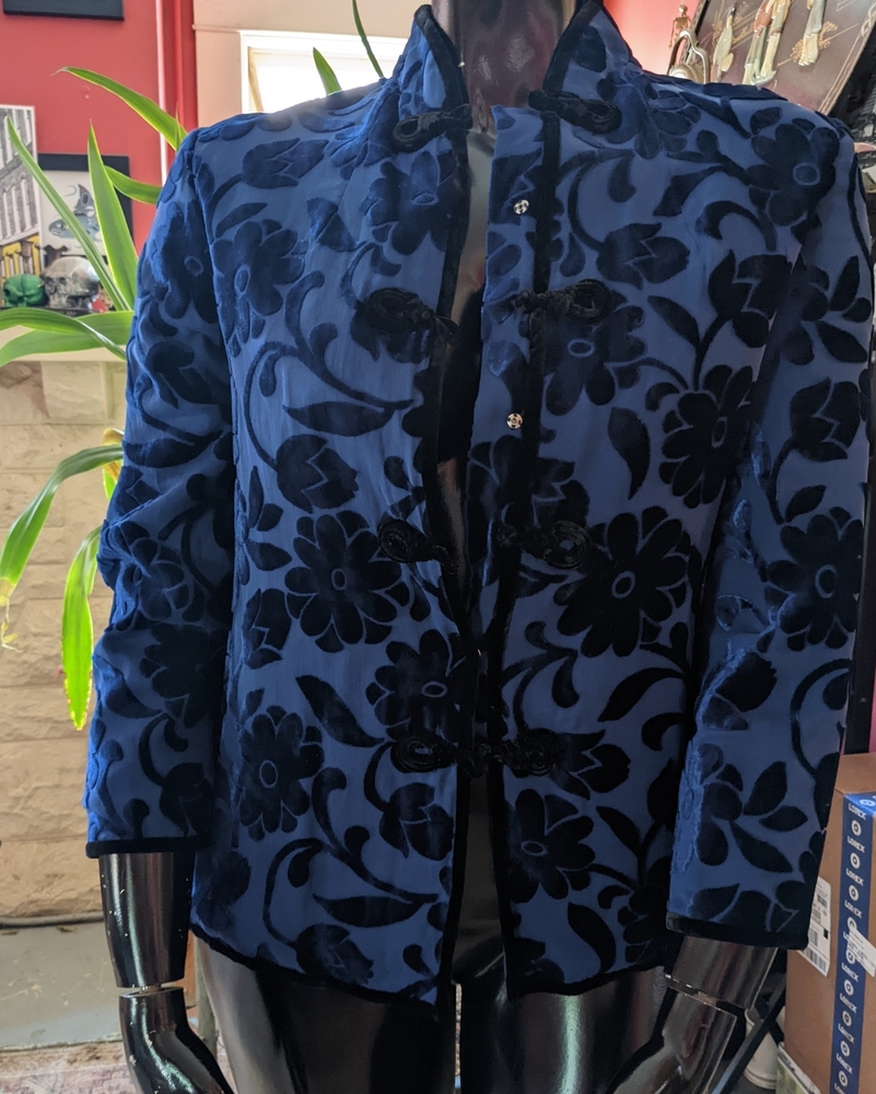 Luscious vintage blue burnout silk velvet jacket